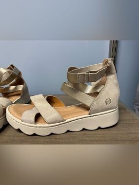 Beige Platform Strappy Sandal - Women Born size 9